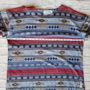 Full Time Vintage Top with tribal pattern size XL Burgundy and blue